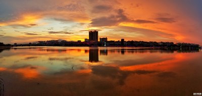雨后霞光