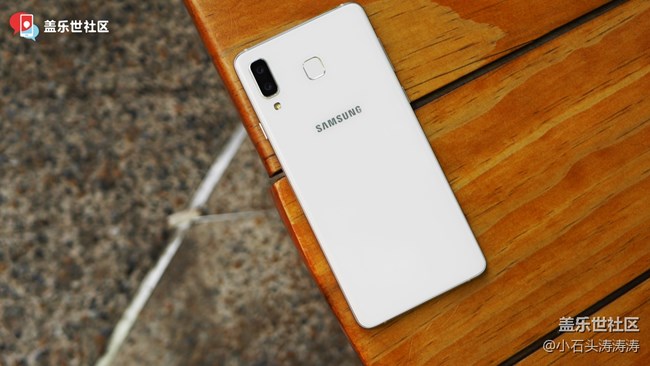 極晝白邂逅深海藍 三星Galaxy A9 Star | A9 Star Lite圖賞 極晝白邂逅深海藍 三星Galaxy A9 Star | A9 Star Lite圖賞