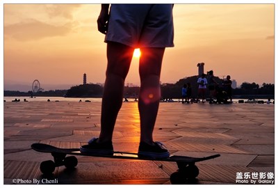 今天夕陽不錯(cuò)，去遙望江心的水門頭走了一走。