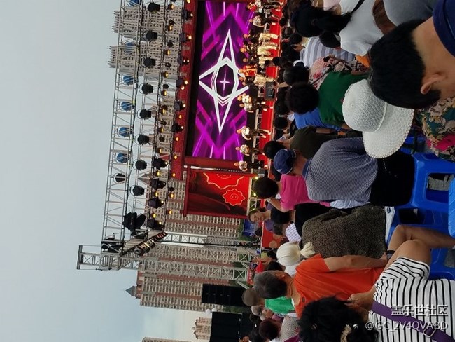 合唱祖國(guó)