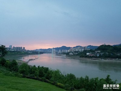 定格美好+夜幕降臨