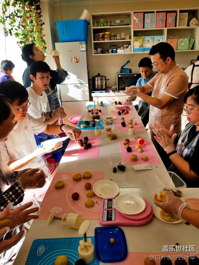 和社區(qū)一起過中秋 和社區(qū)一起過中秋