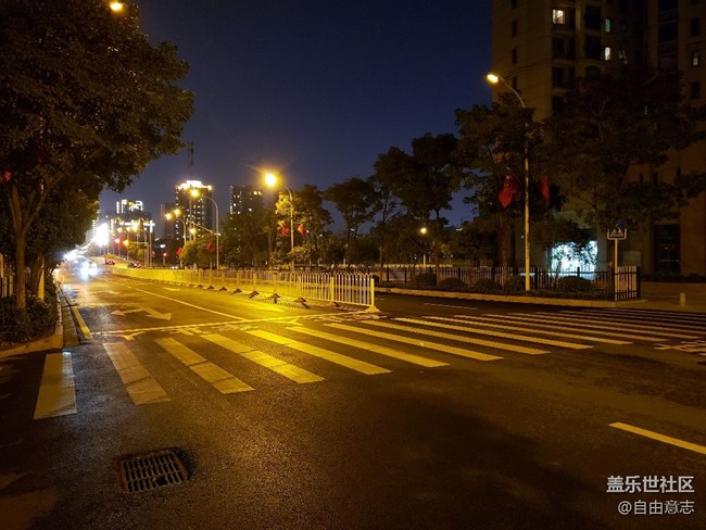 牛9夜拍？是否偏黃?
