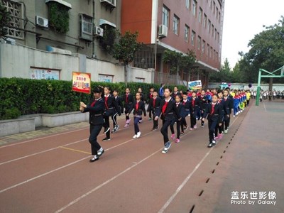 校園運(yùn)動(dòng)會(huì)