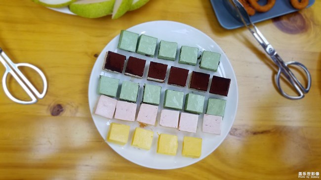 一家咖啡館的美食和美景