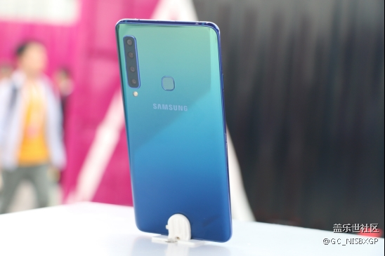 三星手機要在中國逆襲：靠中端機