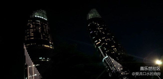 獻(xiàn)個(gè)丑