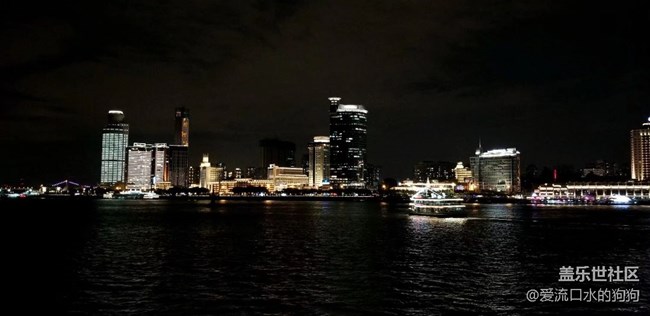 獻(xiàn)個(gè)丑