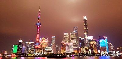 【為中國添色】金色上海，璀璨燈光