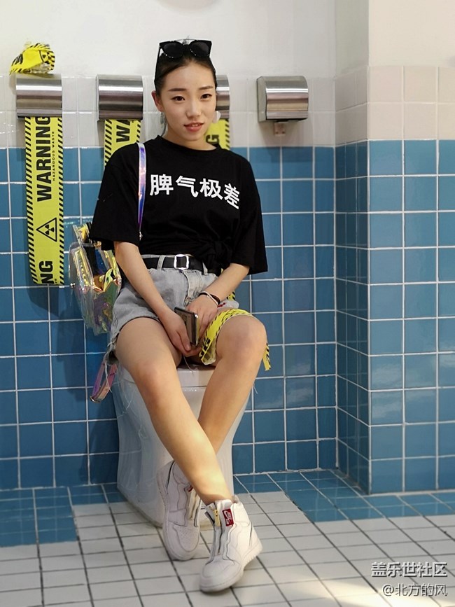 網(wǎng)紅店7unique聚會拍照---圖多