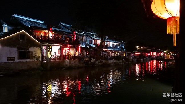 【A9s一機(jī)走天下】我們?cè)跓熡觊L(zhǎng)廊看花巷夜色