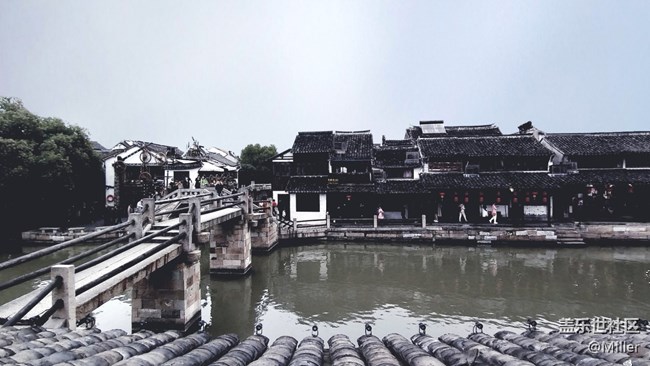 【A9s一機(jī)走天下】我們?cè)跓熡觊L(zhǎng)廊看花巷夜色