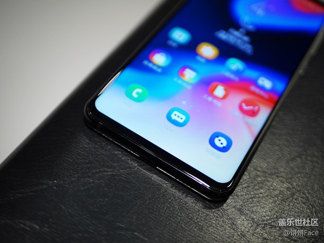 匠心獨(dú)具 慧眼識(shí)珠 三星Galaxy A8s全面評(píng)測(cè)