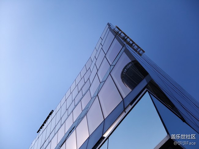 匠心獨(dú)具 慧眼識(shí)珠 三星Galaxy A8s全面評(píng)測(cè)