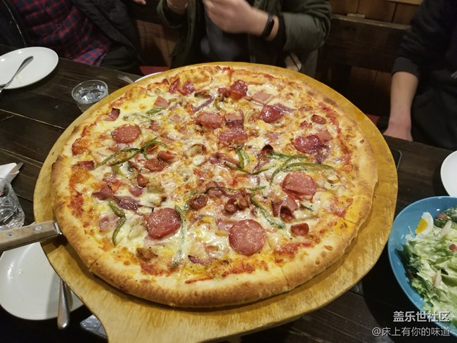 洞見未來 屏幕新形態(tài)-------三星Galaxy A8s新品發(fā)布會(huì)小記 洞見未來 屏幕新形態(tài)-------三星Galaxy A8s新品發(fā)布會(huì)小記