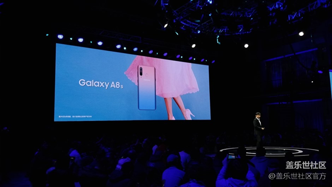 【126-127期：三星黑瞳全視屏 Galaxy A8s正式發(fā)布】