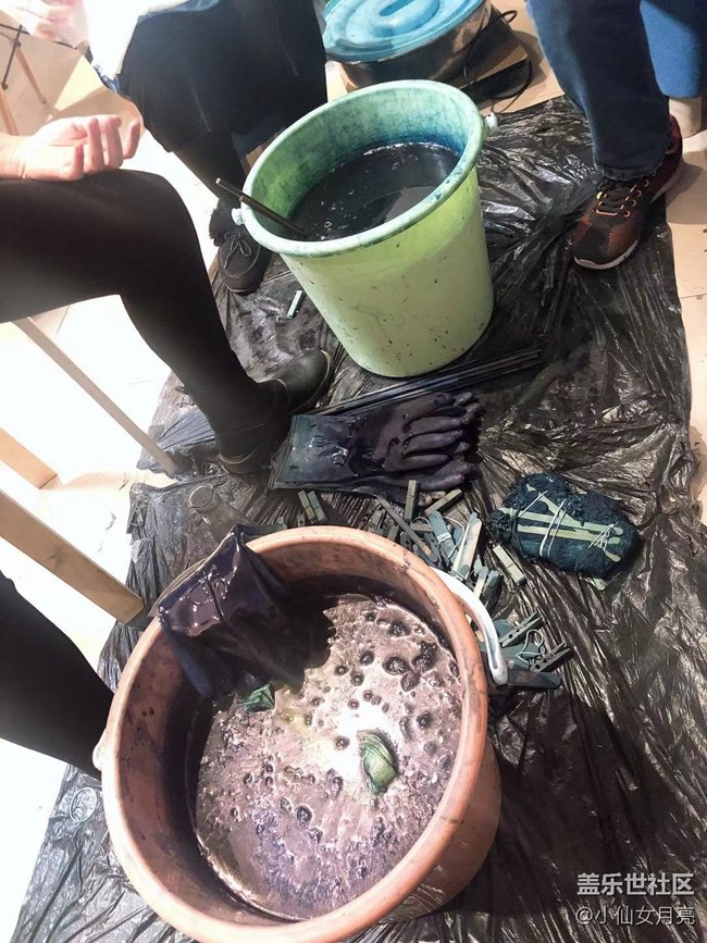 體驗(yàn)傳統(tǒng)手工扎染