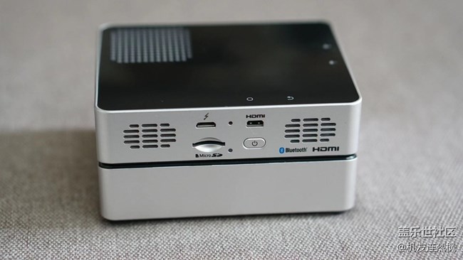 隨身攜帶的智能投影儀，三星智能激光投影儀微體驗(yàn)。