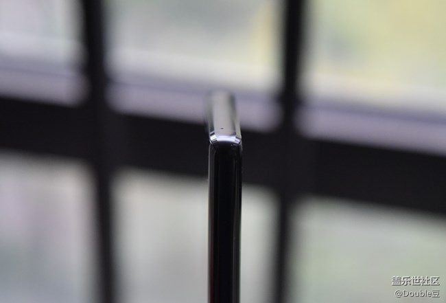 旗艦的最后堅守:三星Galaxy Note9外觀簡析 旗艦的最后堅守:三星Galaxy Note9外觀簡析