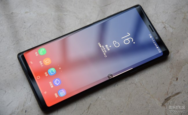 旗艦的最后堅守:三星Galaxy Note9外觀簡析 旗艦的最后堅守:三星Galaxy Note9外觀簡析