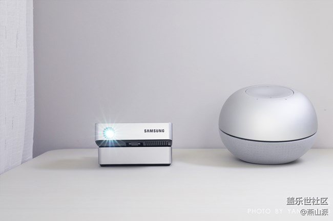 三星智能激光投影儀評測，簡直是變形金剛的能量魔方