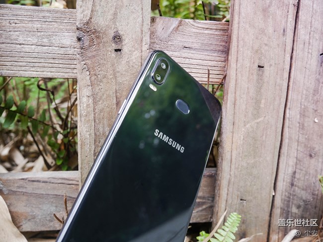 【A6s星粉體驗(yàn)團(tuán)】三星A6s，一款顏值和拍照都能打的中端機(jī)