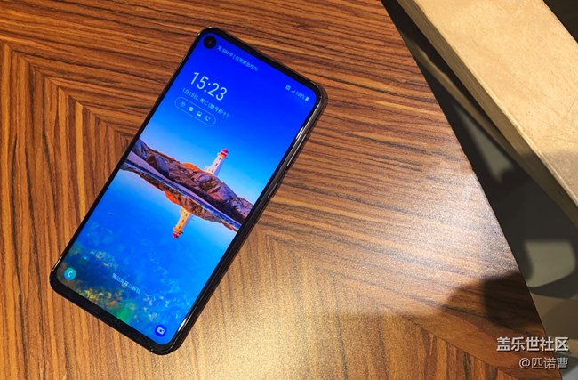 解鎖也要有新鮮感 Galaxy A8s智能鎖屏功能