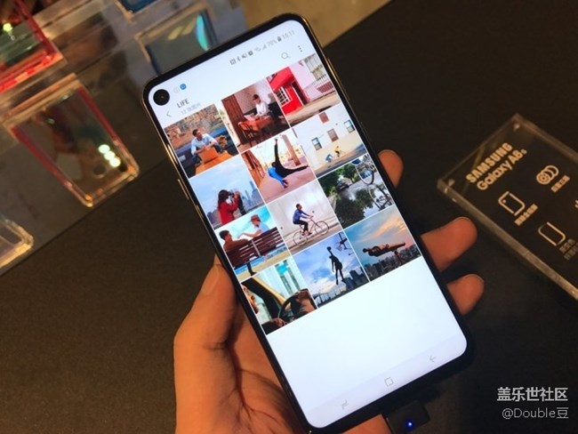 改名為A9 Pro：三星首款打孔屏手機A8s將推向國際市場！