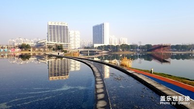 【春的暢想】+冬末遠(yuǎn)香湖畔