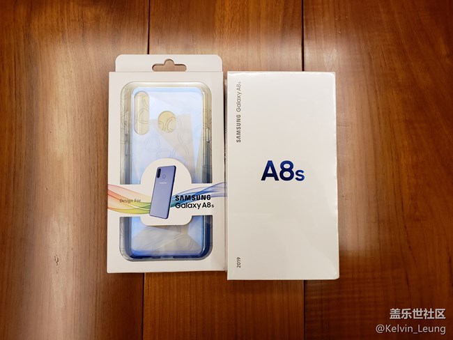 【Galaxy A8s星粉體驗(yàn)活動(dòng)】A8s上手，一個(gè)黑瞳，洞見未來。