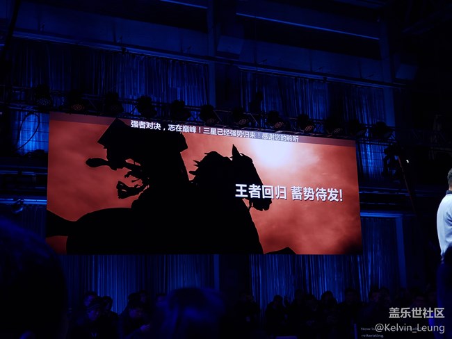 【Galaxy A8s星粉體驗(yàn)活動(dòng)】A8s上手，一個(gè)黑瞳，洞見未來。