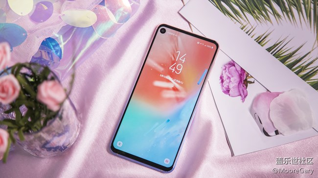 寶藏男友的情人節(jié)禮物清單，三星A8s獨角精靈版