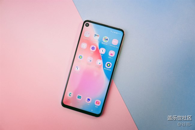 藍(lán)粉森林中的獨(dú)角精靈