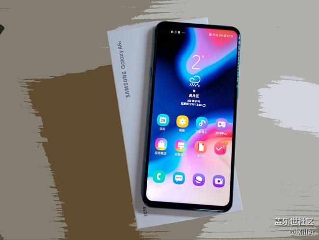 【Galaxy A8s星粉體驗活動】極光魅影|無限黑“瞳” A8s簡評