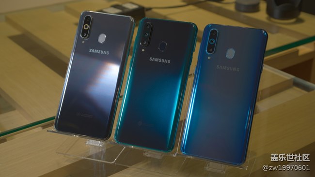 【A8s星粉體驗(yàn)團(tuán)】A8s！靚麗的外觀 搶眼的拍照