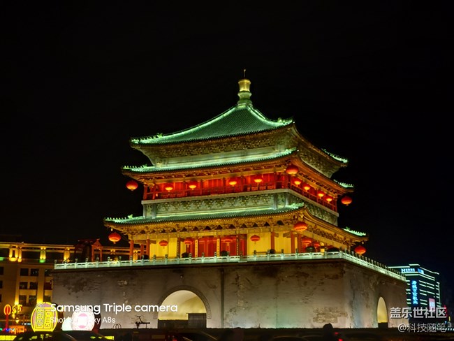 前沿科技的先行者，三星Galaxy A8s體驗(yàn)評(píng)測(cè)