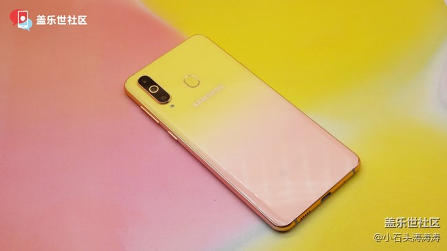 糖果漸變“有點芒“ 三星Galaxy A8s新色美圖賞