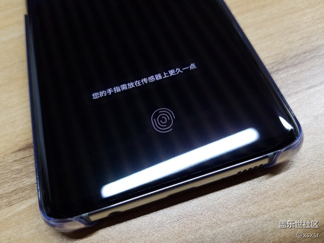 五彩斑斕的S10+，附贈亮點！