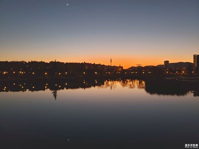 【魅夜】+夜色馬龍