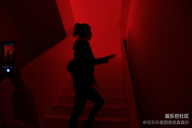 參觀LOVELOVELOVE愛(ài)的藝術(shù)——愛(ài)的守護(hù)”展覽