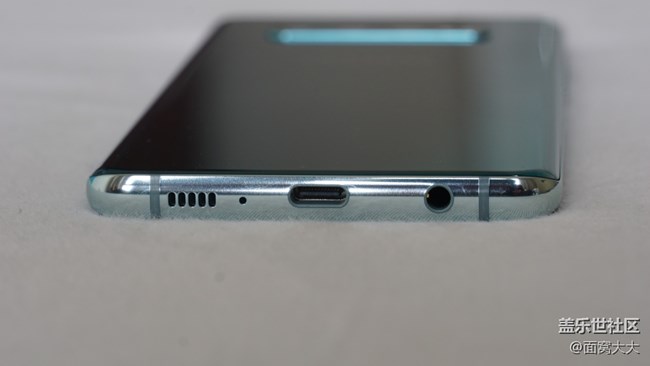 以舊換新擼了騷綠S10+,紅配綠，真香