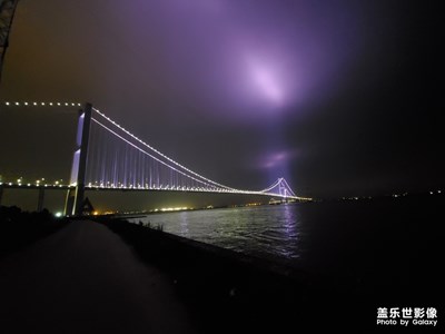 南沙大橋的晚上