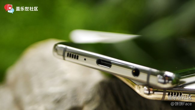 不一樣的“十代”三星Galaxy S10+陶瓷版美圖賞 不一樣的“十代”三星Galaxy S10+陶瓷版美圖賞