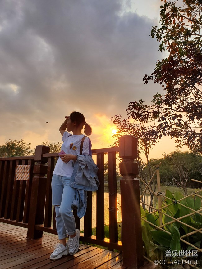 三星S10 +, 超美拍照