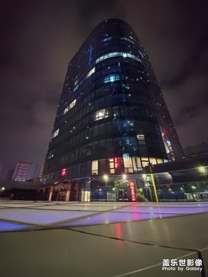 入手先行版，一直沒時間體驗拍照，最近在空閑拍了幾張