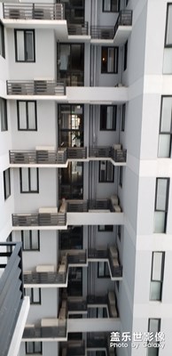 樓道里的風(fēng)景