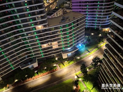 終于有時間拍拍照片了哈哈！超廣角太震撼了