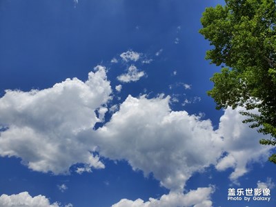 山區(qū)風(fēng)景