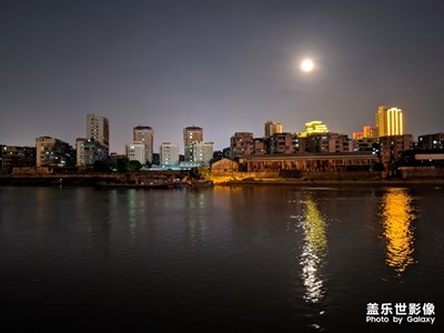 S10+夜拍，效果確實(shí)不錯(cuò)