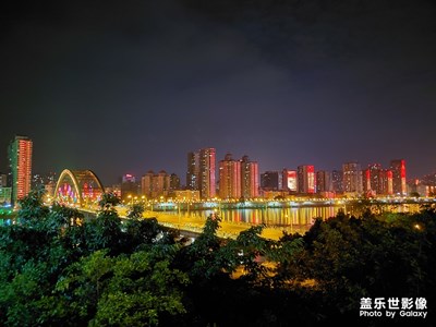 夜景模式真不錯(cuò)